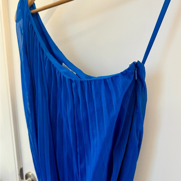 Ted Baker London One Shoulder Dress in Blue with Orange Floral - Picture 3 of 4